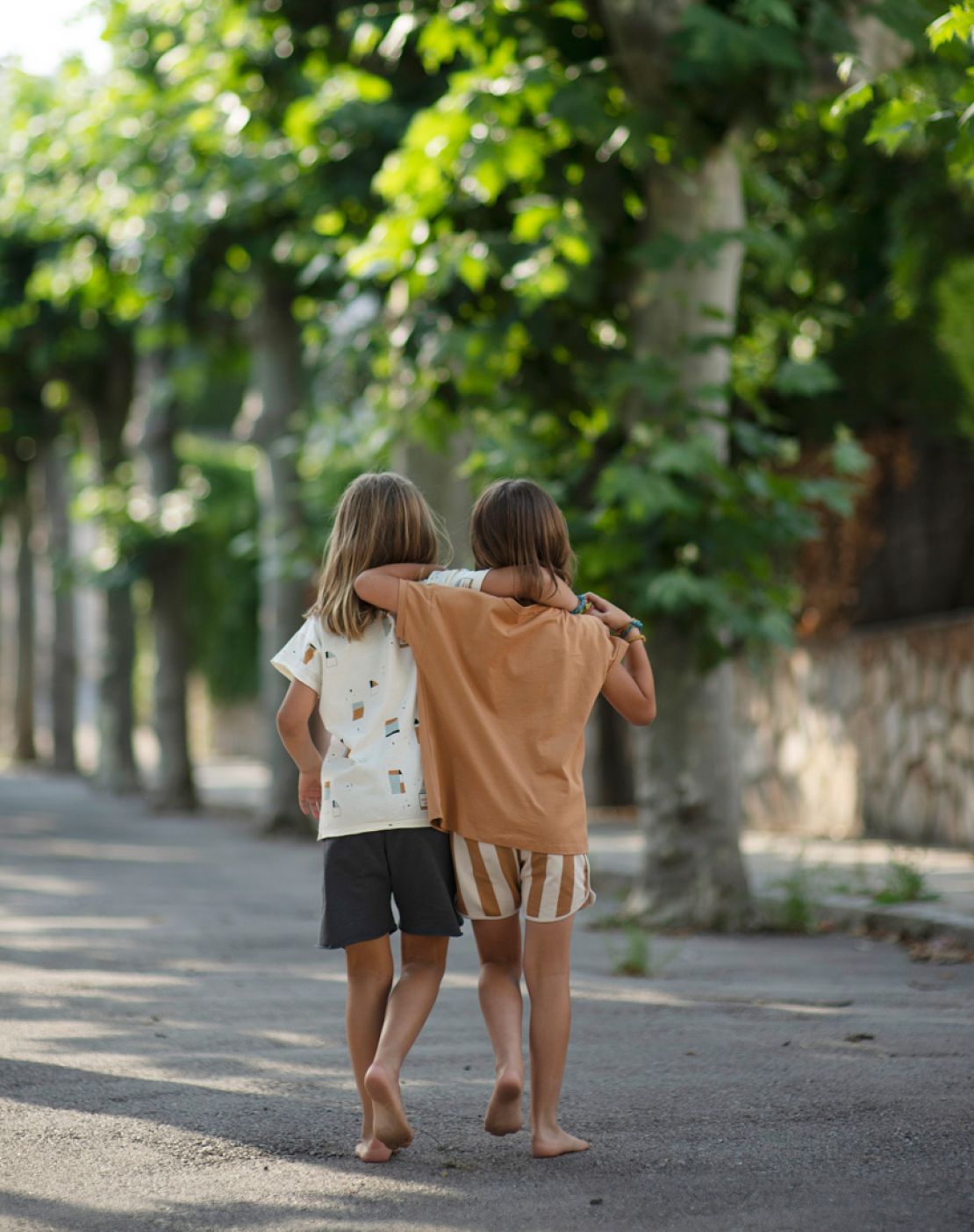 Camiseta LITTLE TOWN