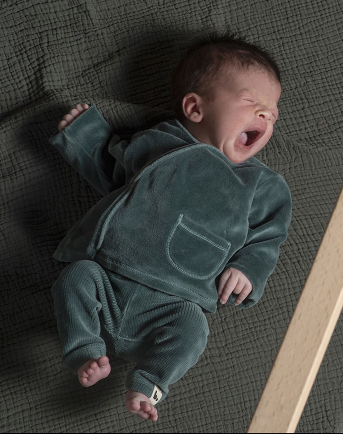 Conjunto Bebé<br>VELOUR FOREST GREEN