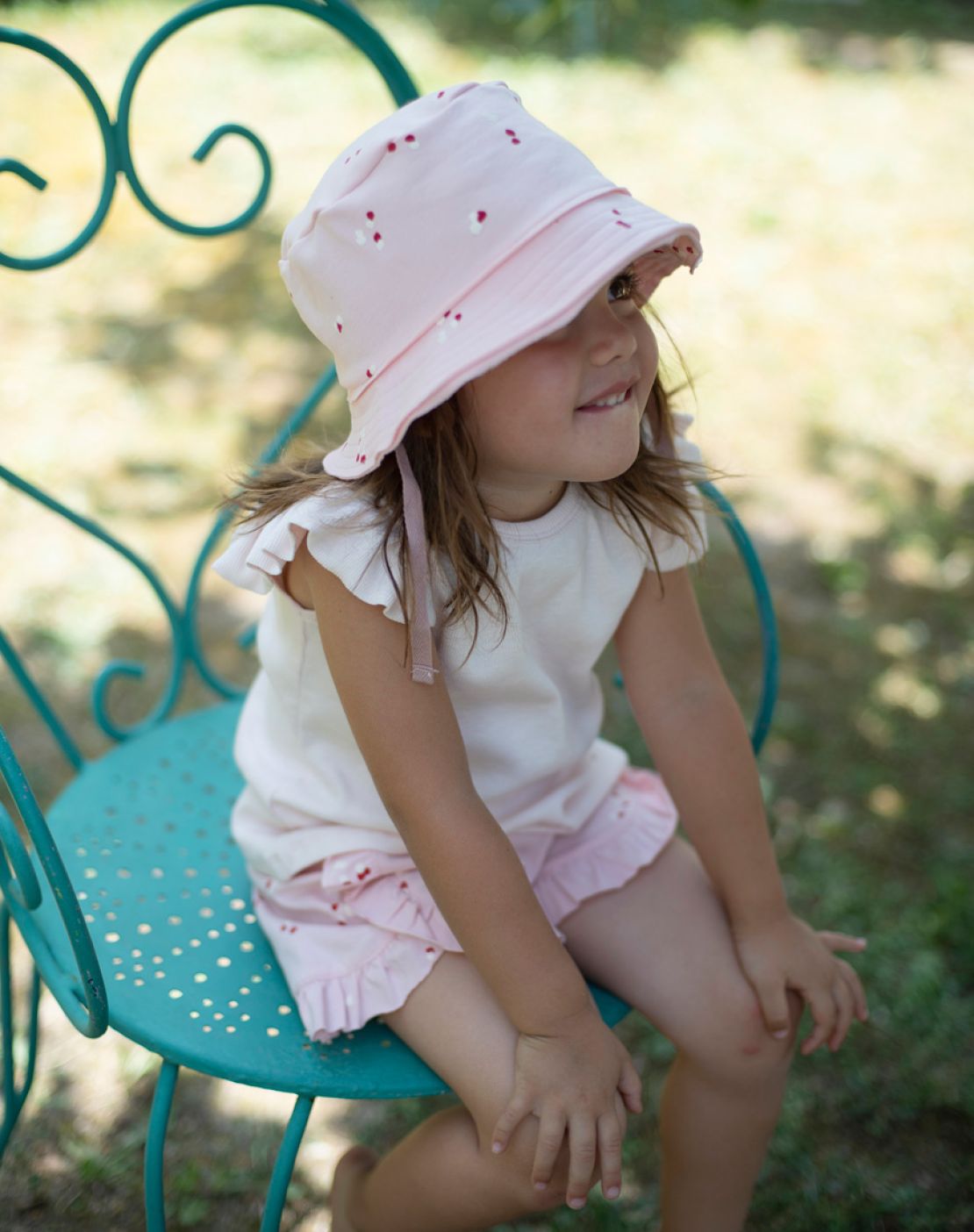 Gorro verano PETALS ROSA